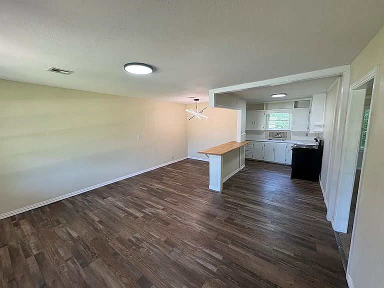 1416 Chickasaw Blvd — Photo 5