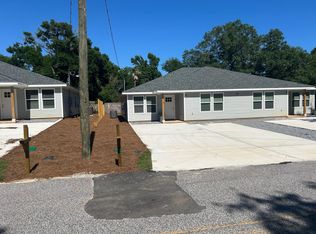 16 Flamenco St, Mary Esther, FL 32569