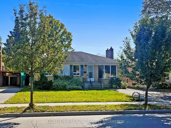 438 Centre St E, Richmond Hill, ON L4C 1B7