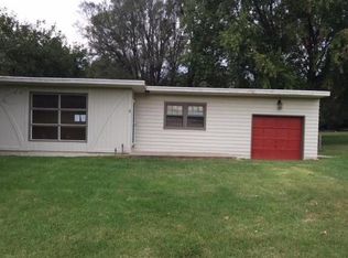 3418 S 30th St, Saint Joseph, MO 64503