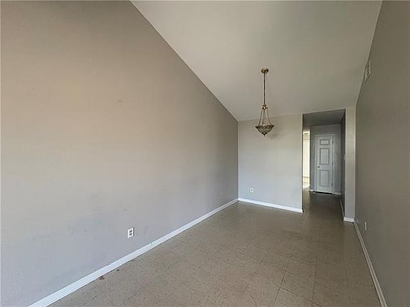 3rd image of 9020 Amour Dr