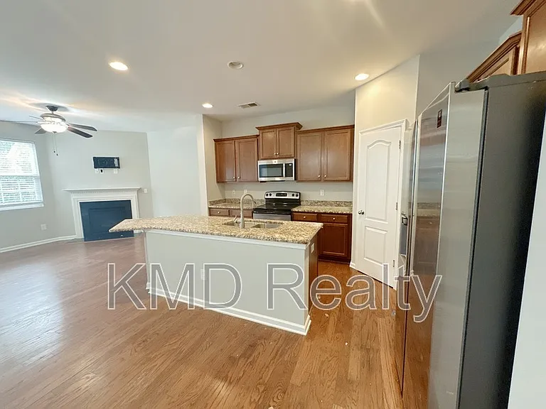 11228 Cedar Walk Ln — Photo 2