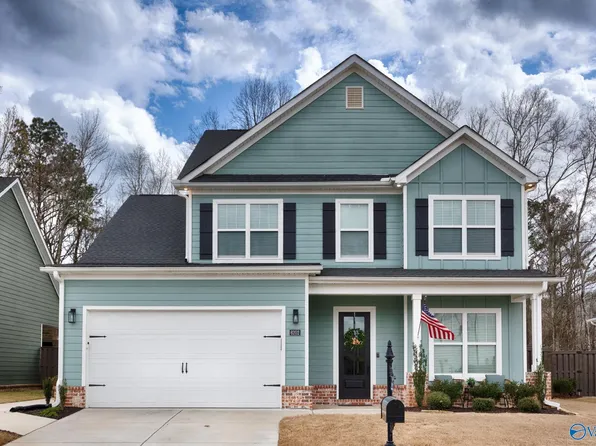 6202 Pembrook Pond Pl, Owens X Rds, AL 35763