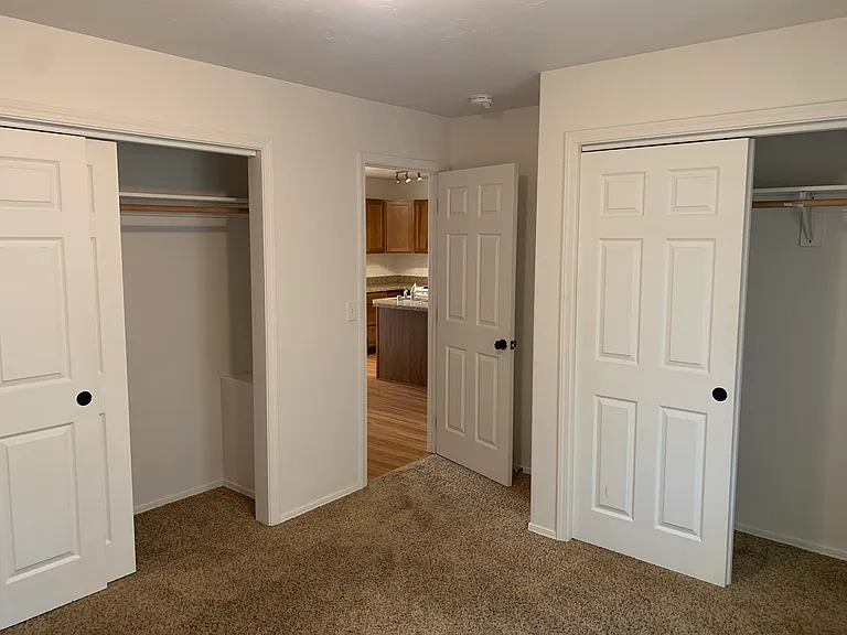 215 Spruce Rd — Photo 14