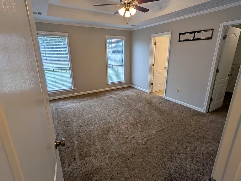208 Blake Ter — Photo 12