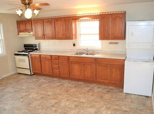 959 Goltra Ave, Jacksonville, IL 62650