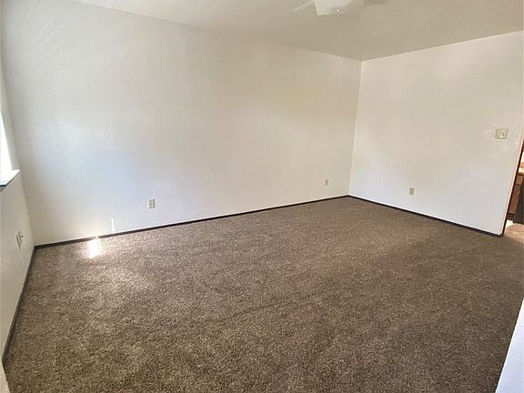 2nd image of 307 Terry Dr APT A