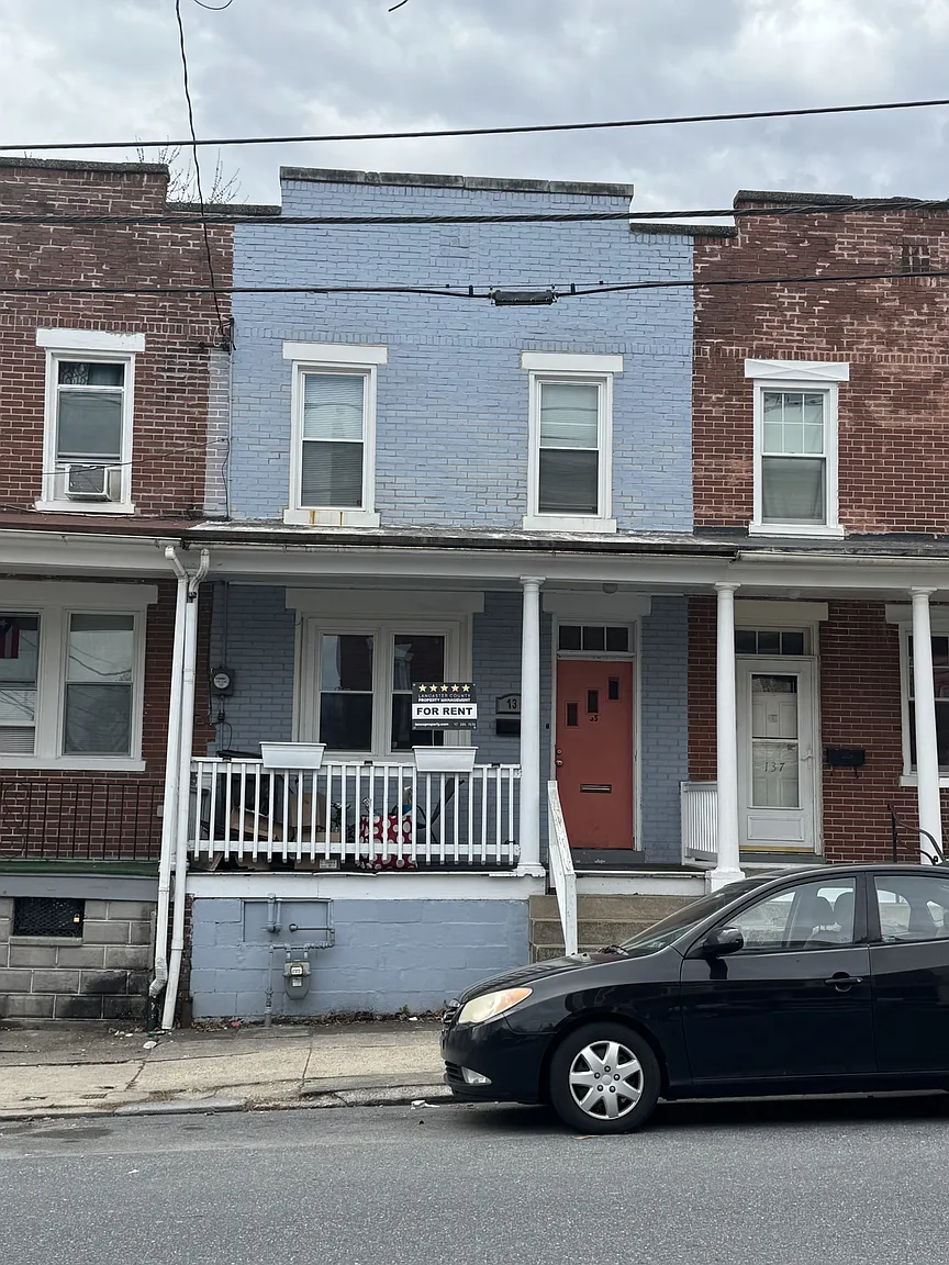 135 Juniata St photo 1