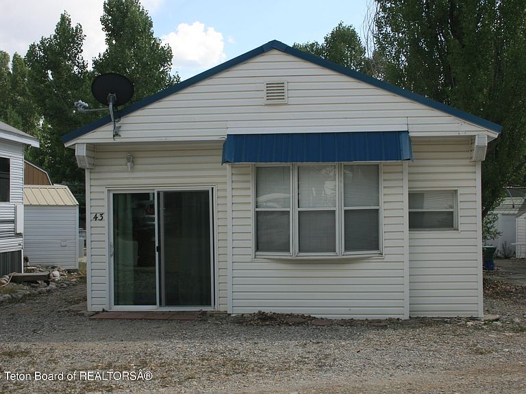 Listing photo