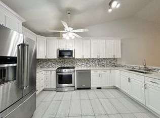 1559 Chateau Ave #3, Windsor, ON N8P 1M3