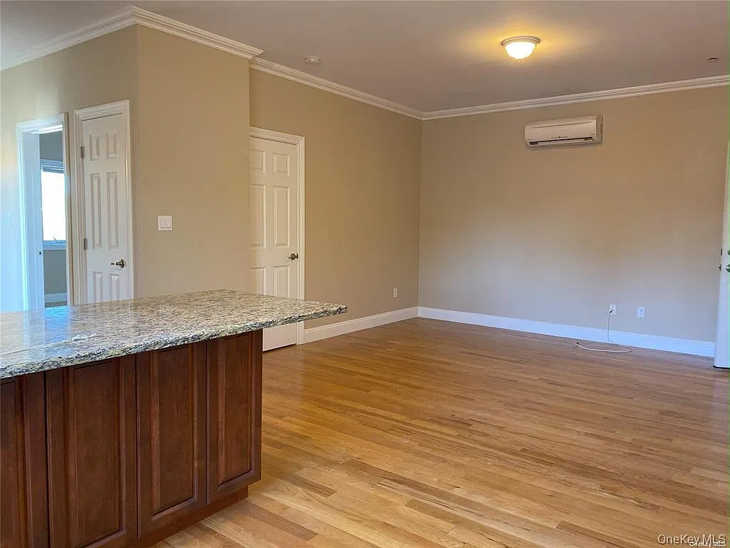 1 bed, 1.0 bath, 650 sqft, $2,650 — Photo 3