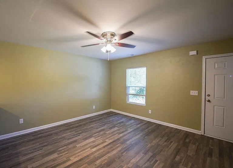 44 Sunrise Cir — Photo 5