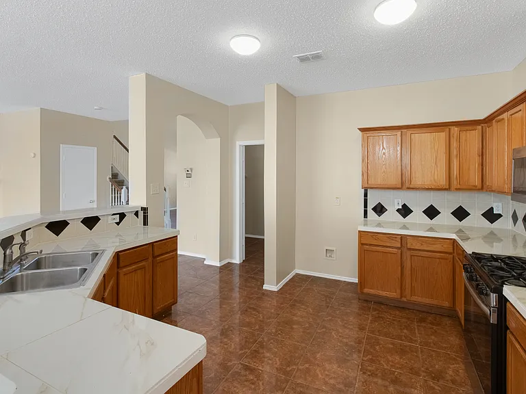 2 Watergrove Ct — Photo 11