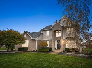 26720 Kentucky Ct, South Lyon, MI 48178