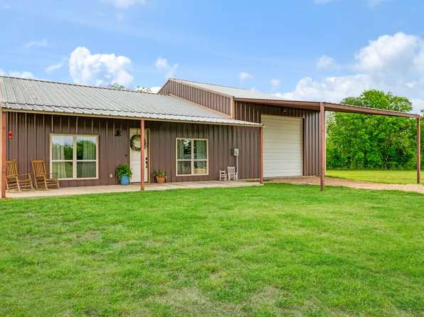 819 County Road 12550, Paris, TX 75462
