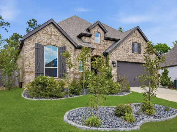 222 Promontory Ct, Montgomery, TX 77316