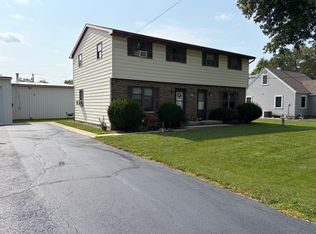 28071 Schriber St APT B, Walbridge, OH 43465