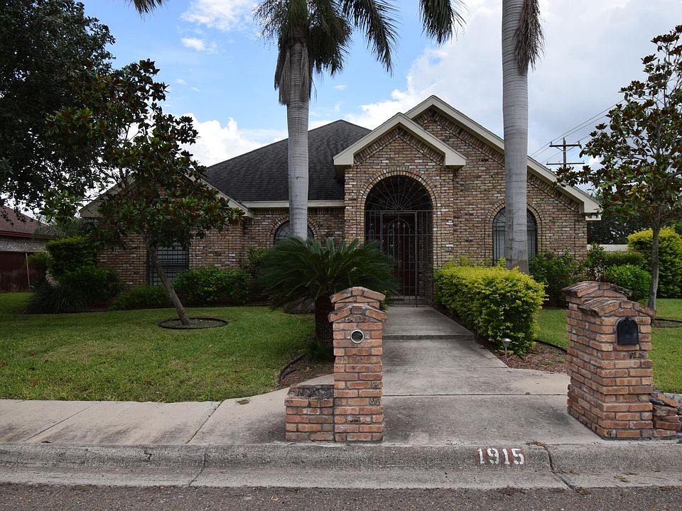 1st image of 1915 Fair Oaks Dr