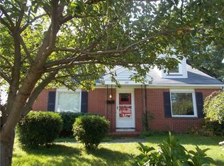 349 Falstaff Rd, Rochester, NY 14609