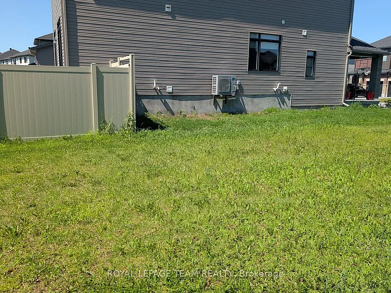 258 Monticello Ave — Photo 37
