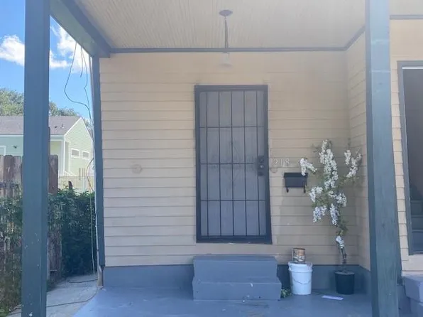 218 N Salcedo St, New Orleans, LA 70119