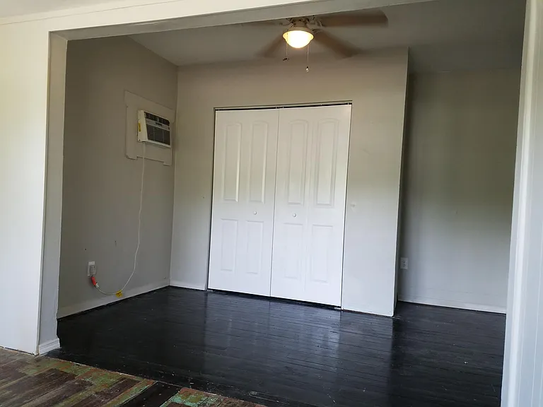 6016 Main St — Photo 9