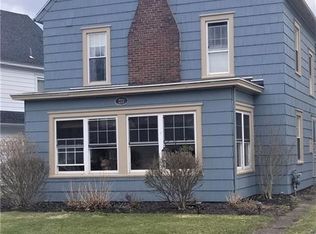 603 Charmouth Dr, Syracuse, NY 13207