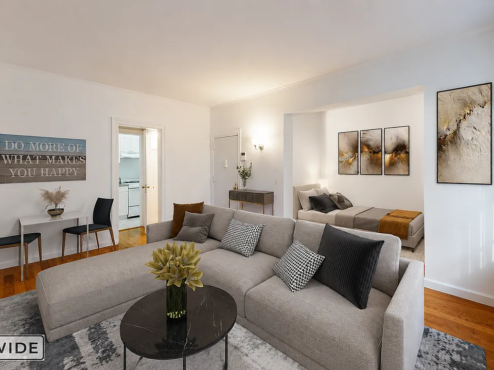 159 E 55th St #4A