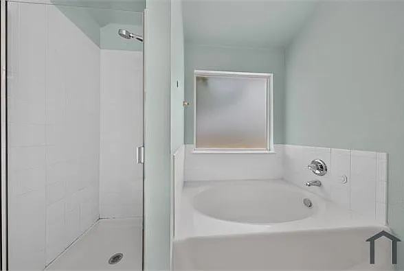 9012 Boone Dr — Photo 18