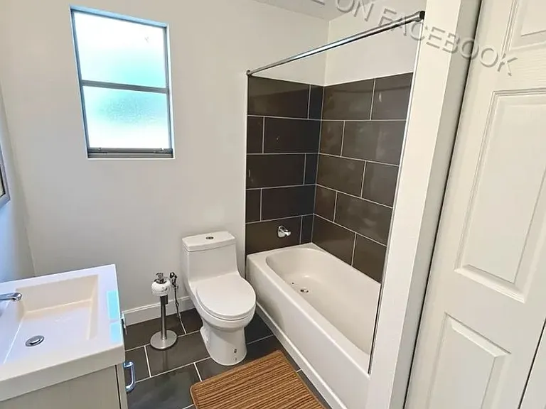 1558 Swift St — Photo 7