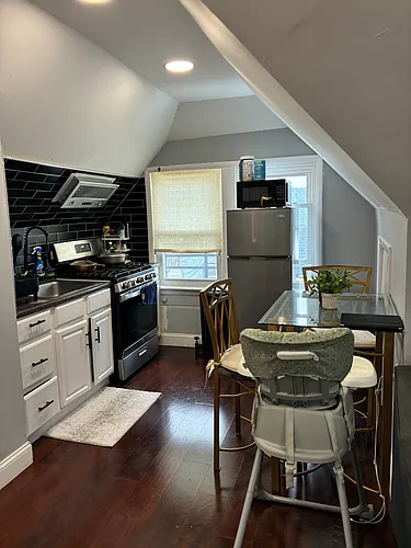 925 South St #3 Photo 1