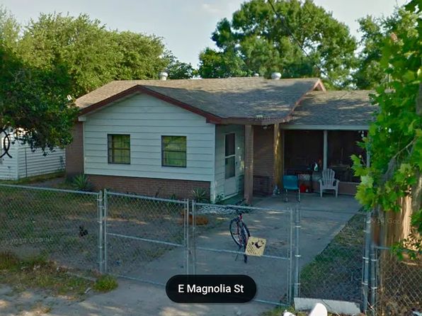 2233 E Magnolia St