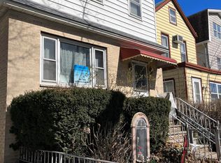 27 W 39th St, Bayonne, NJ 07002