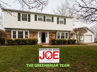 13116 Pennerview Ln, Fairfax, VA 22033
