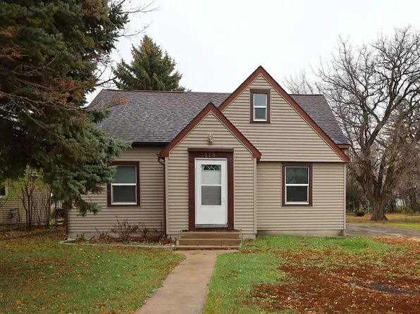 115 Riverside Dr, Stephen, MN 56757