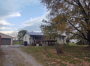 1944 River Rd, Kawkawlin, MI 48631