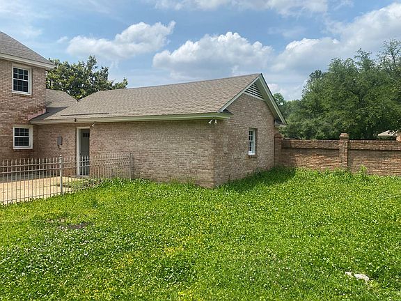 4th image of 3637 McCurdy St