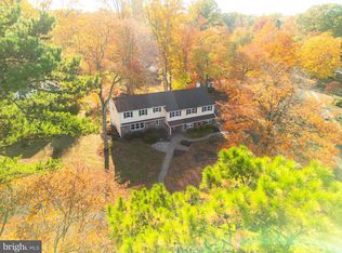 1261 University Dr, Yardley, PA 19067