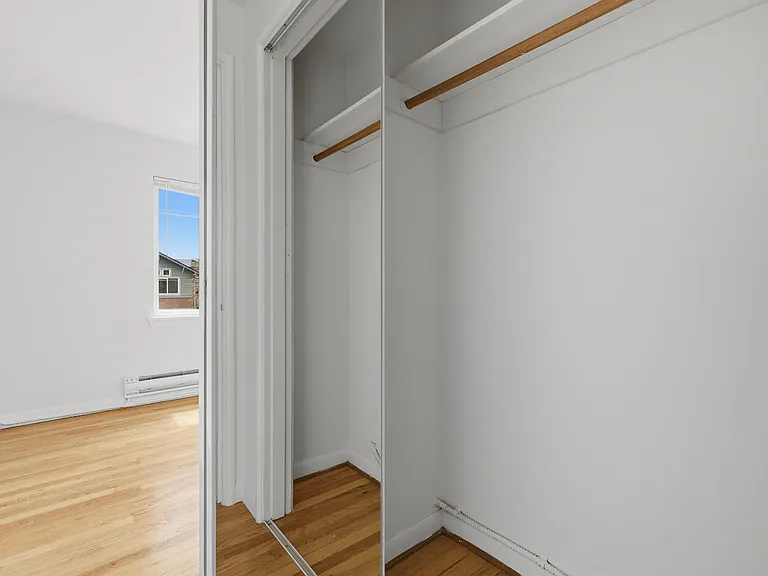372 Aloha St — Photo 30