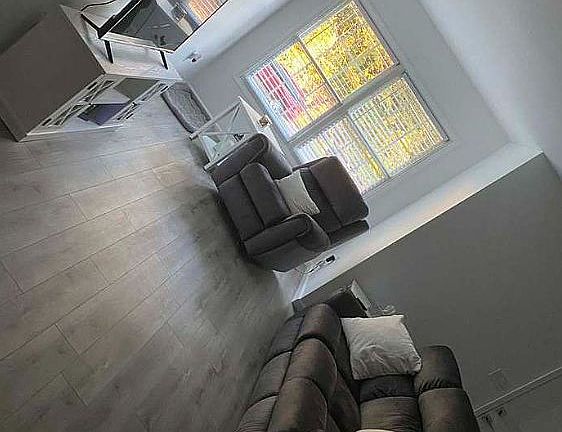 2nd image of 1010 Montclair Rd