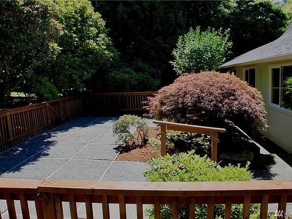 2nd image of 4811 96th Ave W