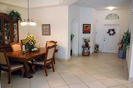 Dining Area/Foyer