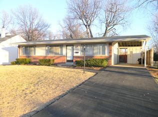 1320 Burning Tree Dr, Florissant, MO 63033