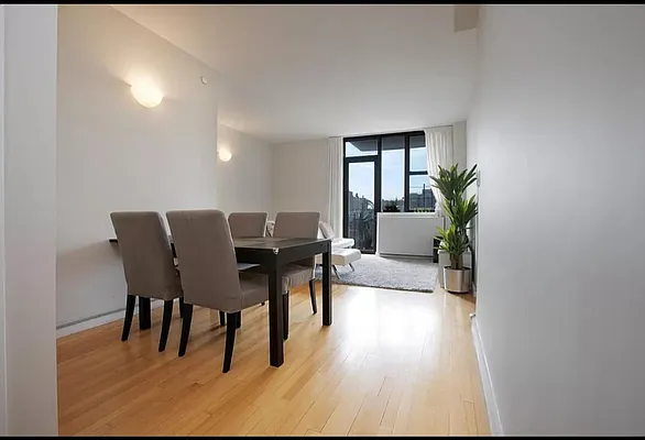 Rented by Triplemint | media 16