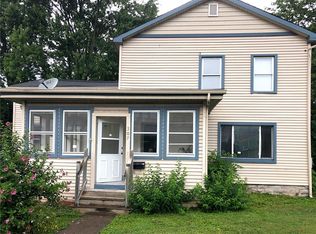 307 E Main St, Waterloo, NY 13165