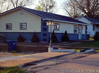 31 Pine St, Camdenton, MO 65020