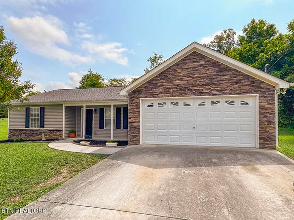 5000 Cattail Ln, Corryton, TN 37721