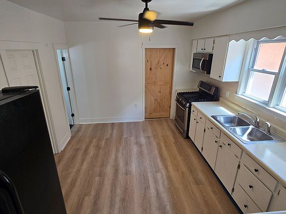 3rd image of 13219 S Houston Ave