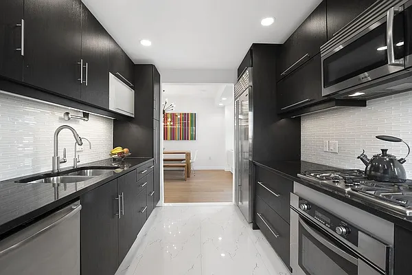Sold by Keller Williams NYC | media 2