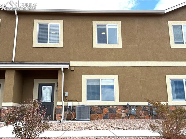 1814 Sandtoft Hts, Colorado Springs, CO 80951